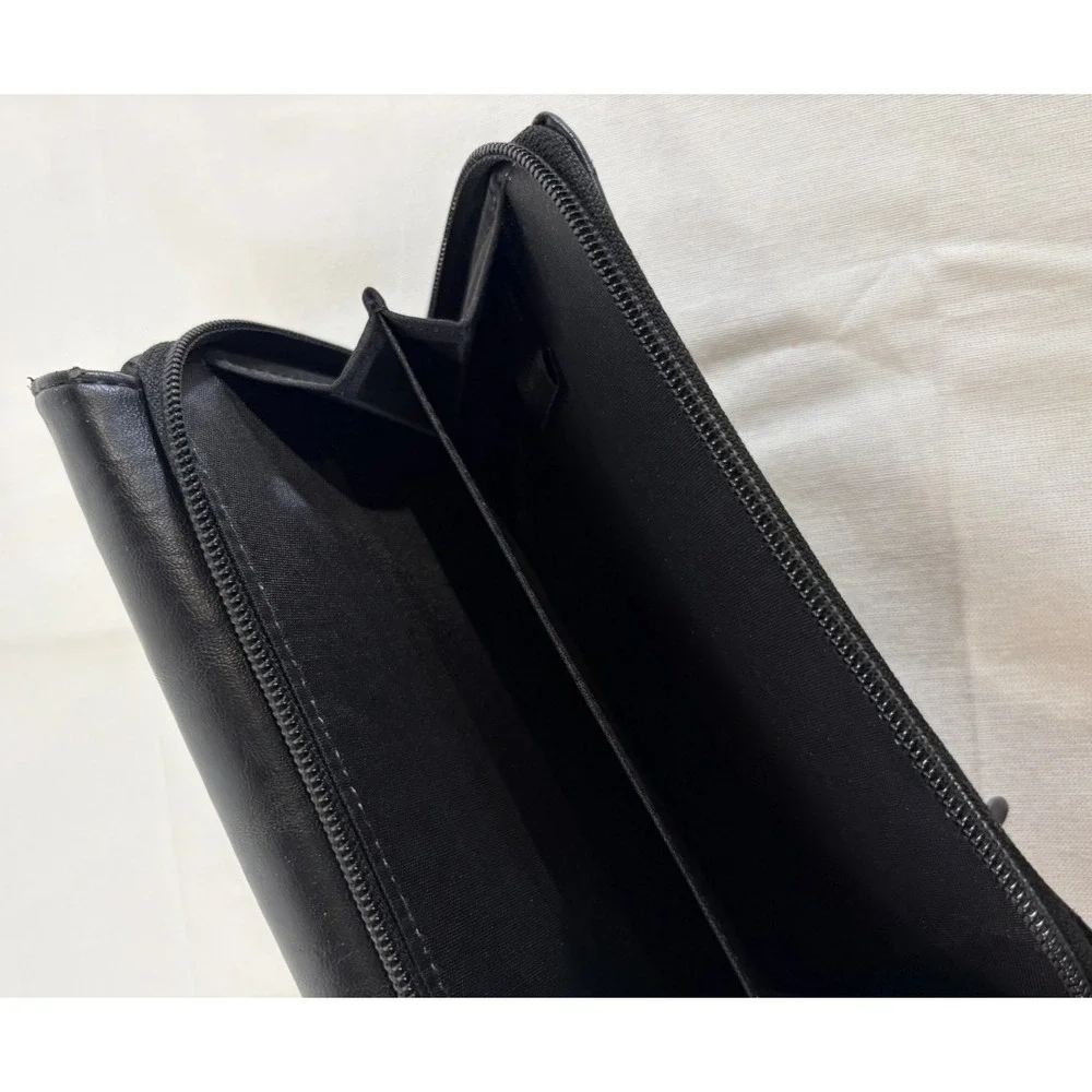 Safe Keeper Black Zip Around Wallet Organizer Clutch Multi Card Coin Pocket